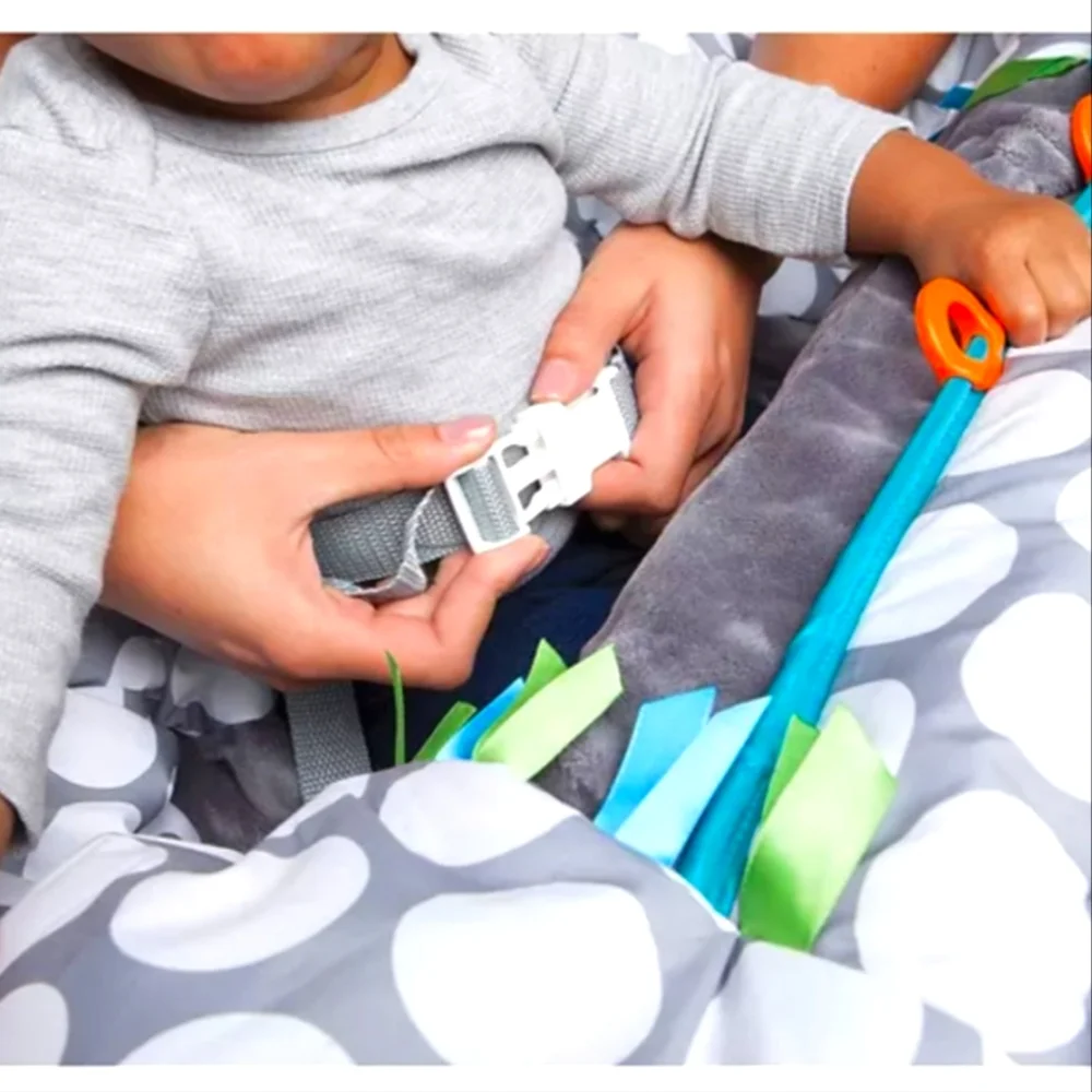 GUC Boppy Preferred Shopping Cart Cover - Gray Dots - Picture 8 of 16